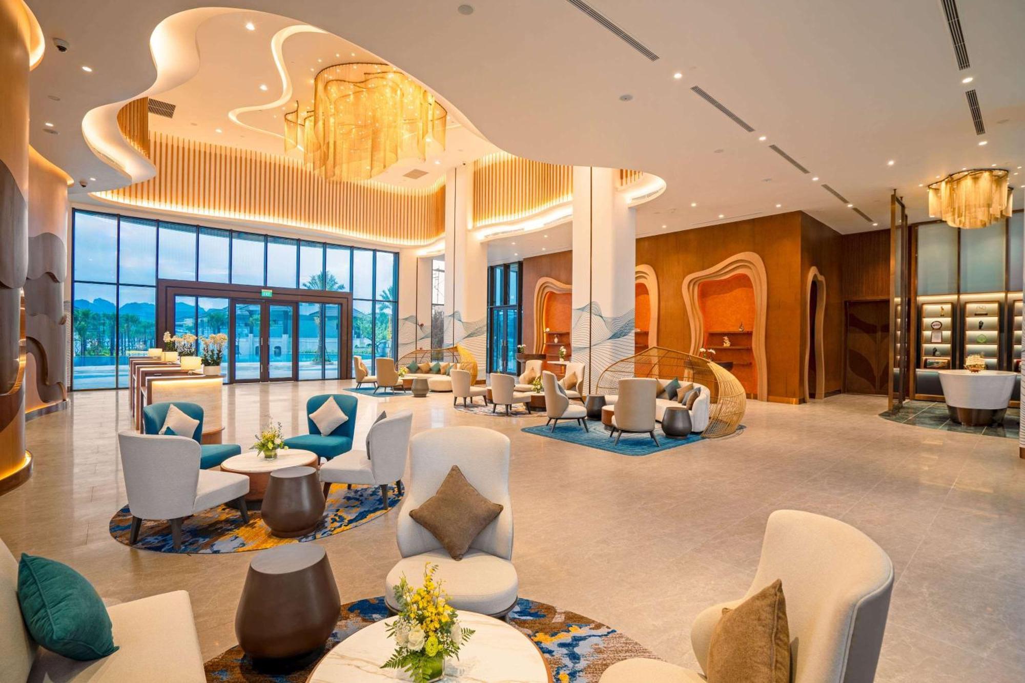 Wyndham Garden Sonasea Van Don Cai Rong Экстерьер фото