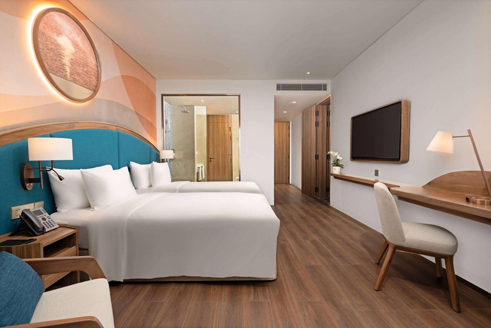 Wyndham Garden Sonasea Van Don Cai Rong Экстерьер фото