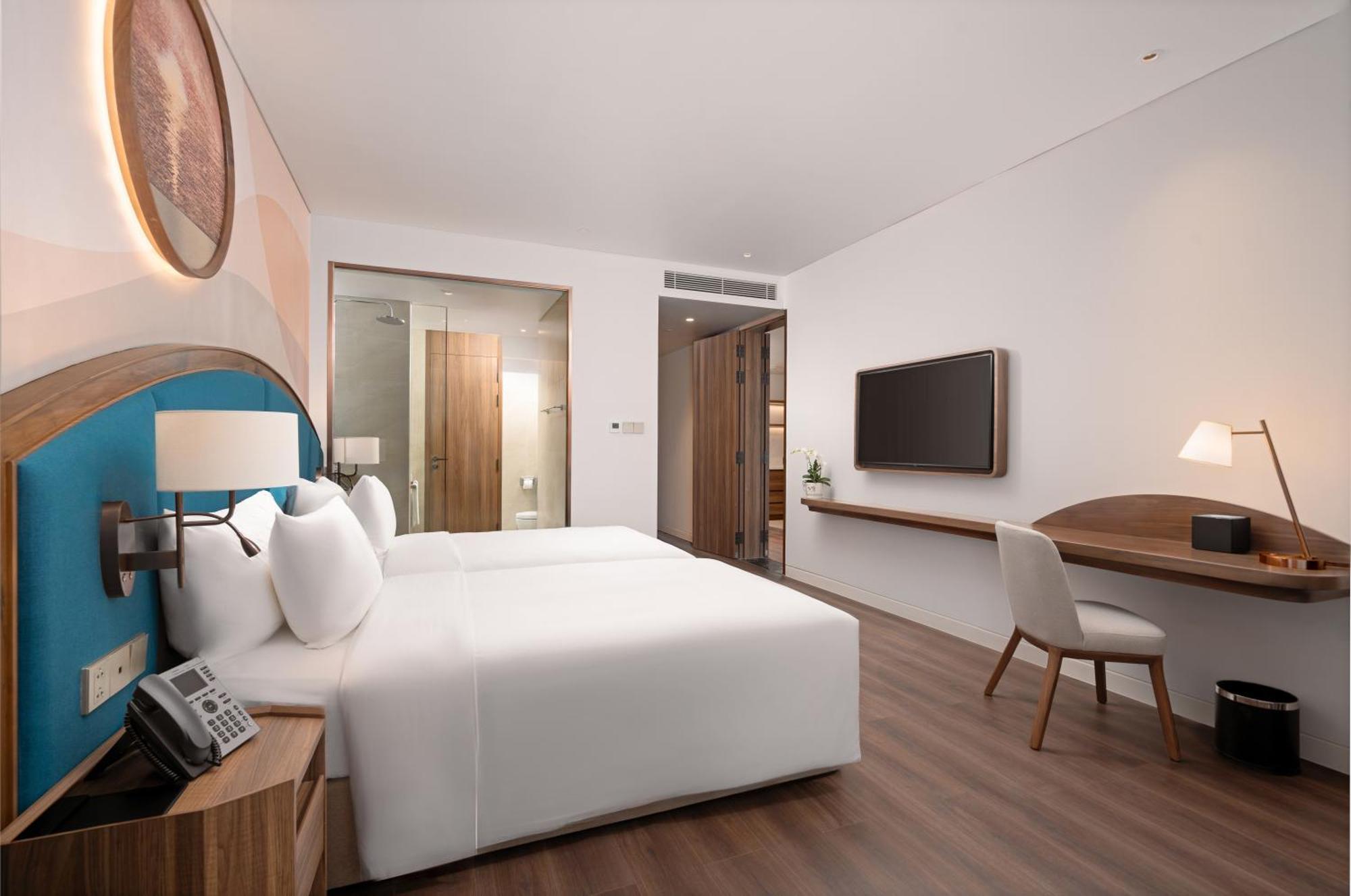 Wyndham Garden Sonasea Van Don Cai Rong Экстерьер фото